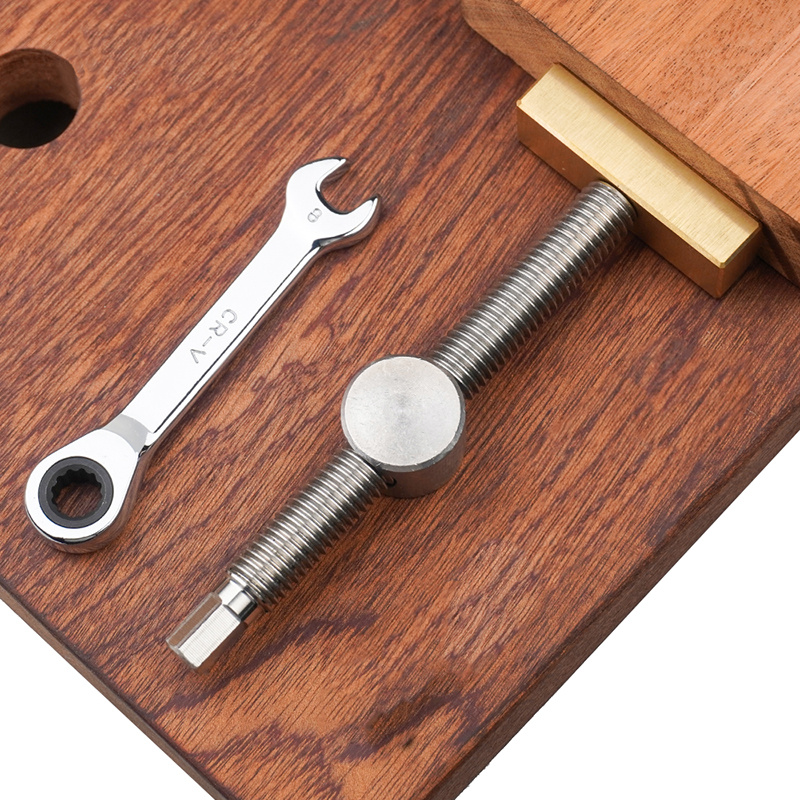Woodworking Joinery - Woodworking Bench Dog Clamp Fast Fixed